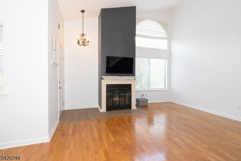 Crestmont - Residential