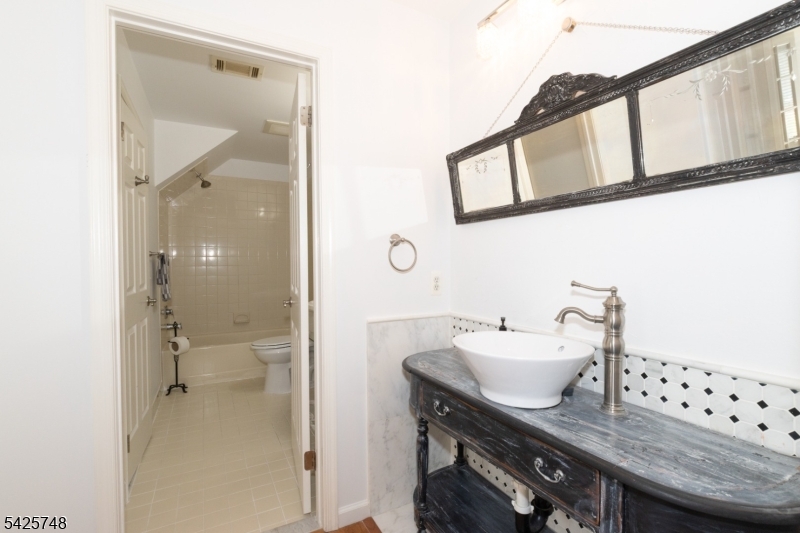 Crestmont - Residential