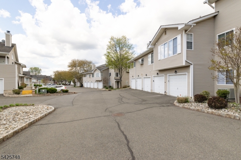 Crestmont - Residential