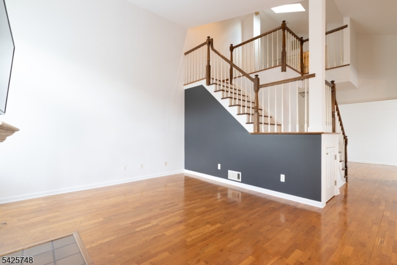 Crestmont - Residential