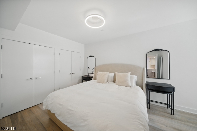 Manelli - Residential