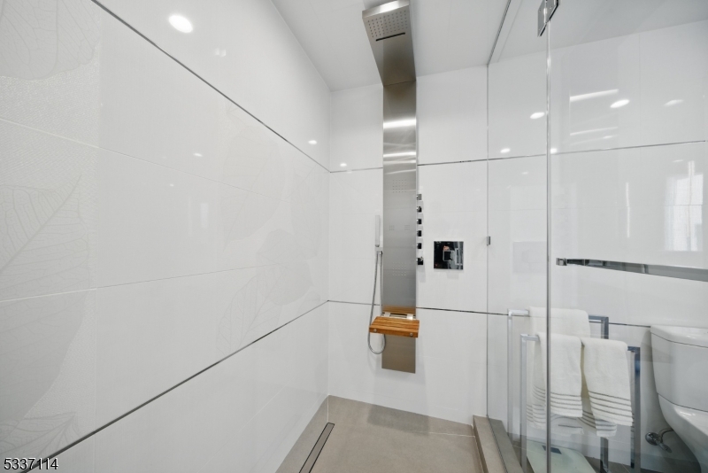 Manelli - Residential