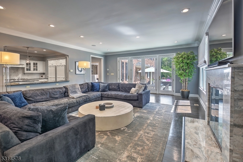 Oak Forest - Residential