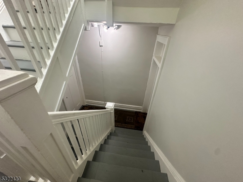 Newark City, New Jersey 07106, United States, 10 Bedrooms Bedrooms, ,4 BathroomsBathrooms,Residential,Pending,35705