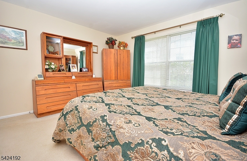 Spring Ridge - Residential