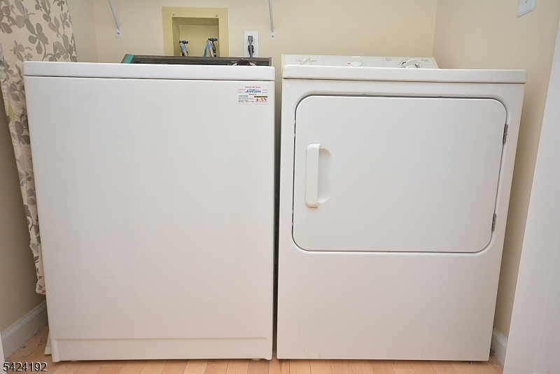 Spring Ridge - Residential