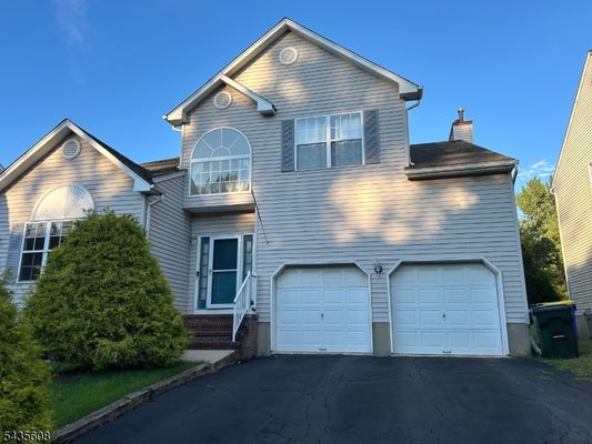 12 COLMART WAY, BRIDGEWATER, NJ 08807 - Image 82a849d1d8d77a3daa587be2a6ca878b/1159482758