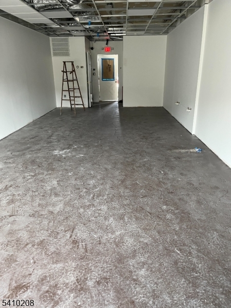 Belchers Run - Commercial Lease