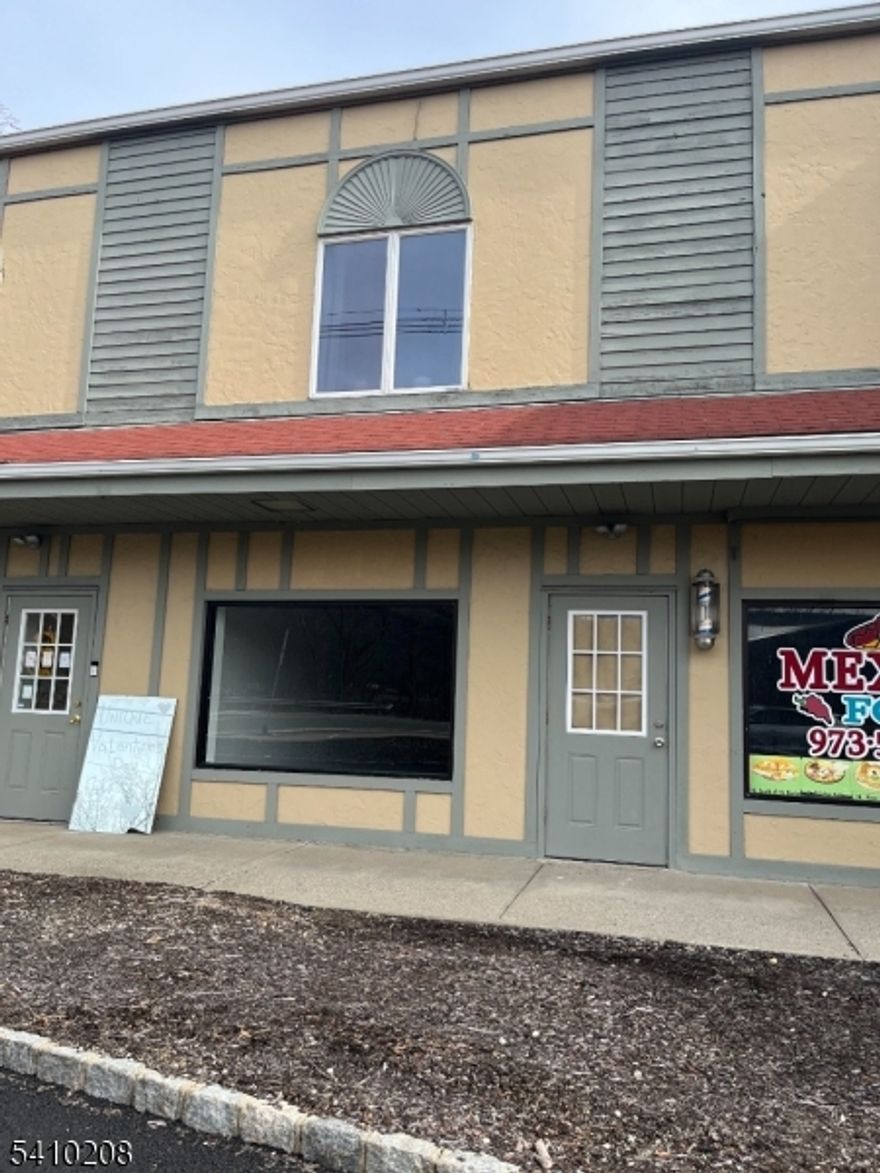 Great opportunity for a store front with high traffic and visibility.  586 square feet of commerical storefront with plenty of parking in rear, private entrance with private bath. Dimensions: approximately 16 x 48 -- 0.4 miles from Shop Rite shopping center. Seeking retail and office uses. Tenant pays own utilities (Electric, Gas for HVAC) plus CAM.  Above storefront signage & FreeStanding sign available at tenant expense. Property is across the street from PineCliff Lake