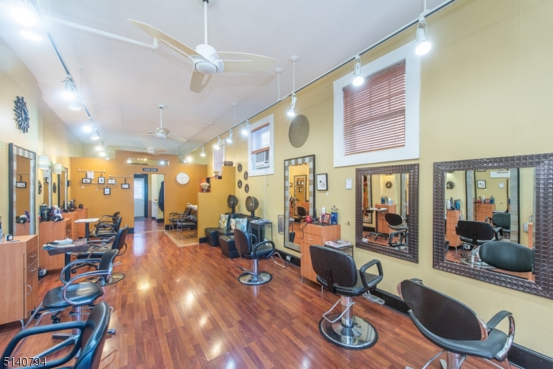 Watchung Plaza - Commercial Sale