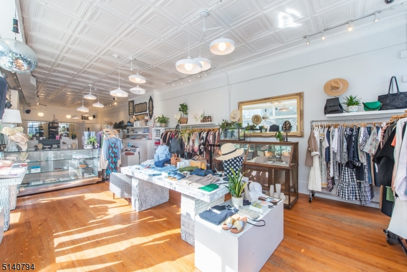 Watchung Plaza - Commercial Sale