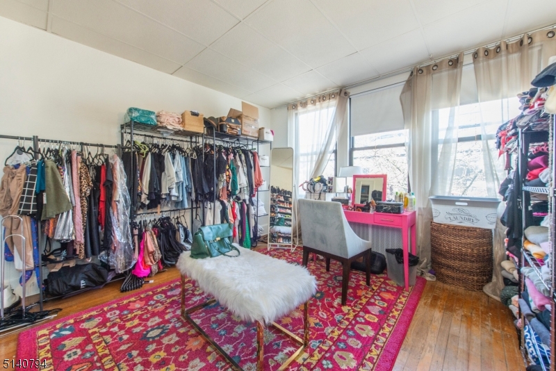 Watchung Plaza - Commercial Sale
