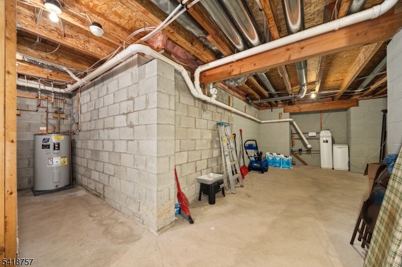 Indian Field - Residential