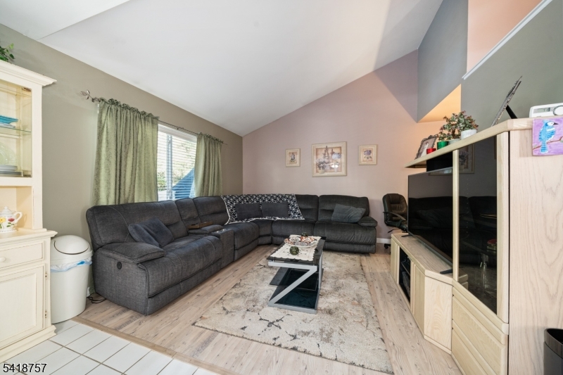 Indian Field - Residential