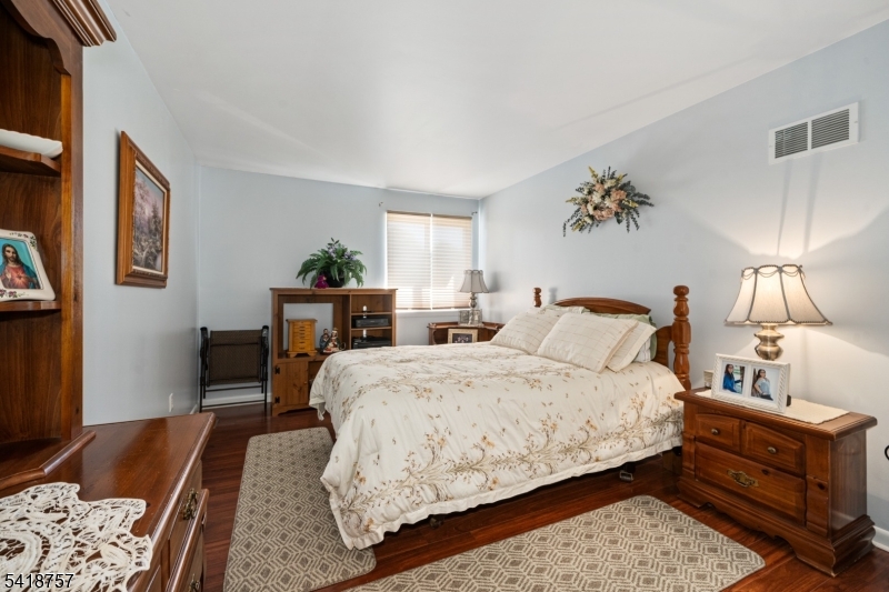 Indian Field - Residential