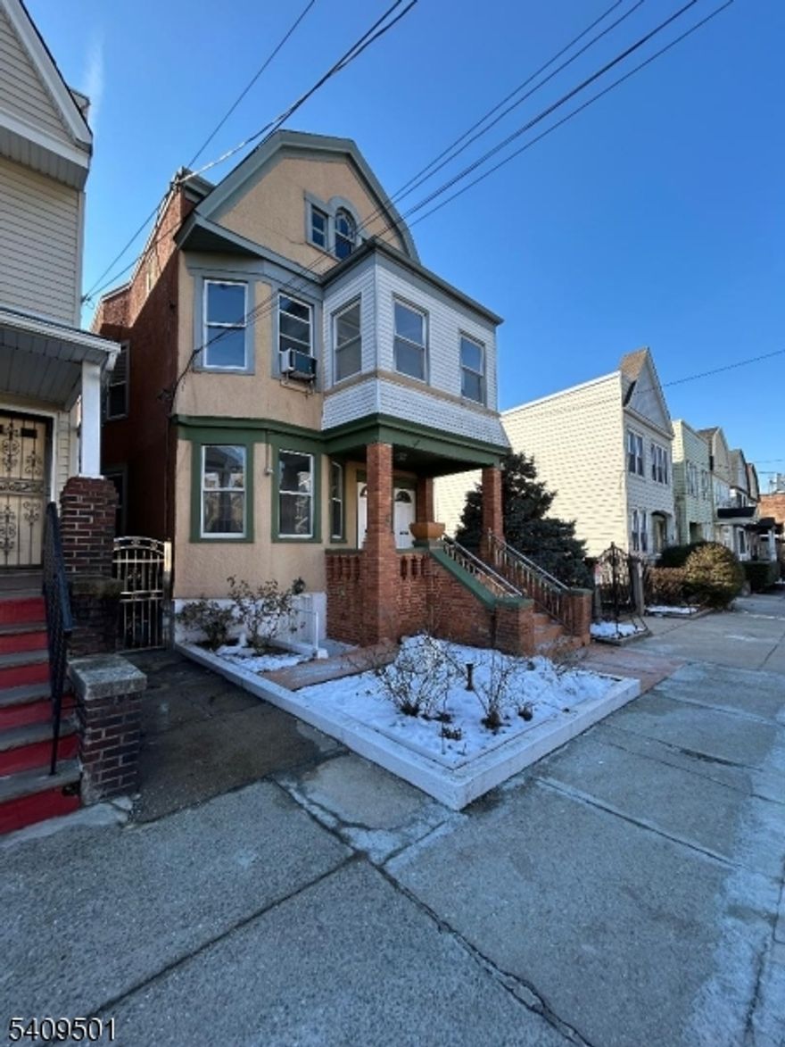 WEST BERGEN AREA IN JERSEY CITY 2 FAM. WITH SO MUCH POTENTIAL 6 BEDROOMS 4 FULL BATHROOMS FINISHED AND FULL BASEMENT AND SPACIOUS BACK YARD TO CELEBRATE SUMMER PARTIES. OWNER OCCUPIED AND WILL BE DELIVERED VACANT. WITH SOME TLC NEEDED AND LOW TAXES. CLOSE TO HUDSON MALL ACME SUPERMARKET. DANFORTH AVE LIGHT RAIL STATION 6 BLOCKS AWAY ROUTE 440 AND NJ TURNPIKE EASY ACCESS AS WELL AS BAYONNE BRIDGE TO STATEN ISLAND AND NJ TRANSIT TO NYC AND JOURNAL SQUARE BUS STOP NEAR BY. GREAT FOR FIRST TIME HOME BUYERS AS WELL AS INVESTORS.