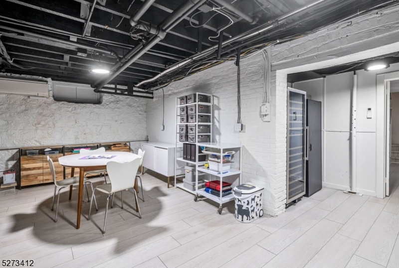 Heights - Residential