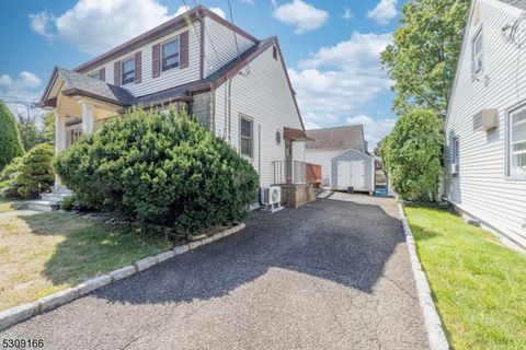 97 Elmwood Dr, Clifton City, NJ 07013 - MLS#: 3921046