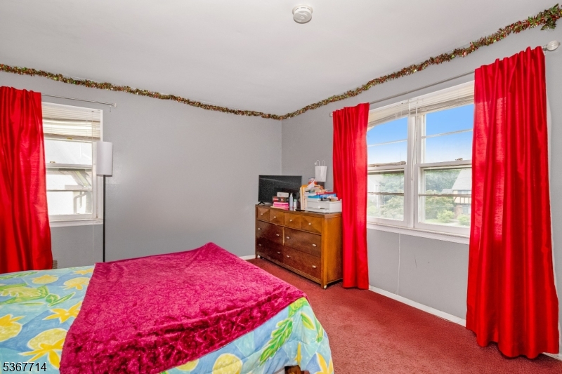 City Of Orange Twp., New Jersey 07050, United States, 3 Bedrooms Bedrooms, ,4 BathroomsBathrooms,Residential,Active,183660