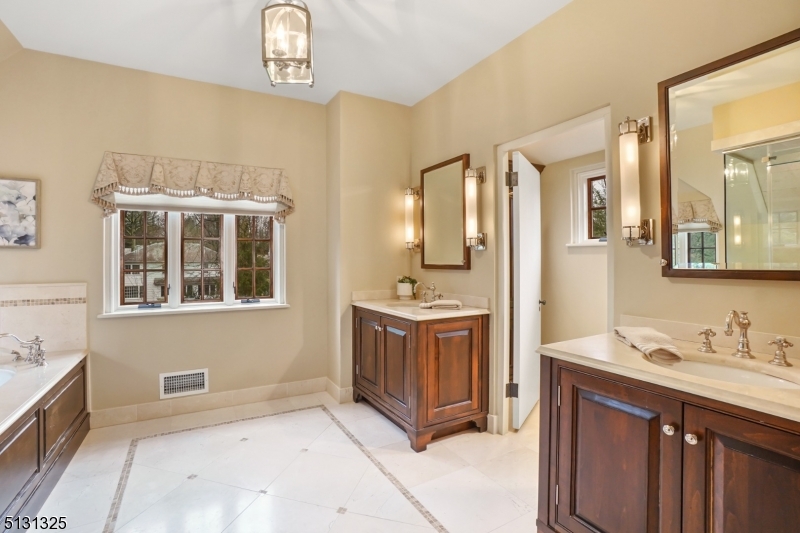 Franklin Area - Residential