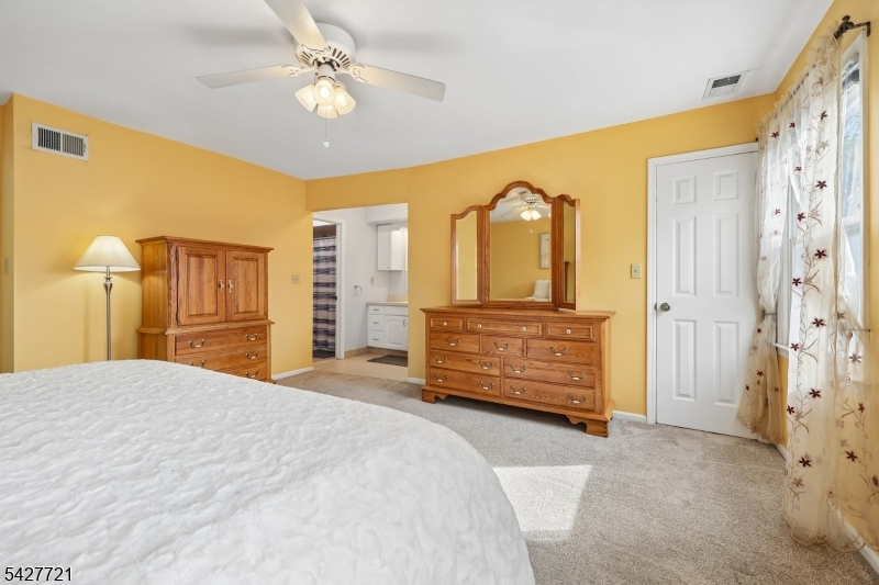 Heritage Manor - Residential