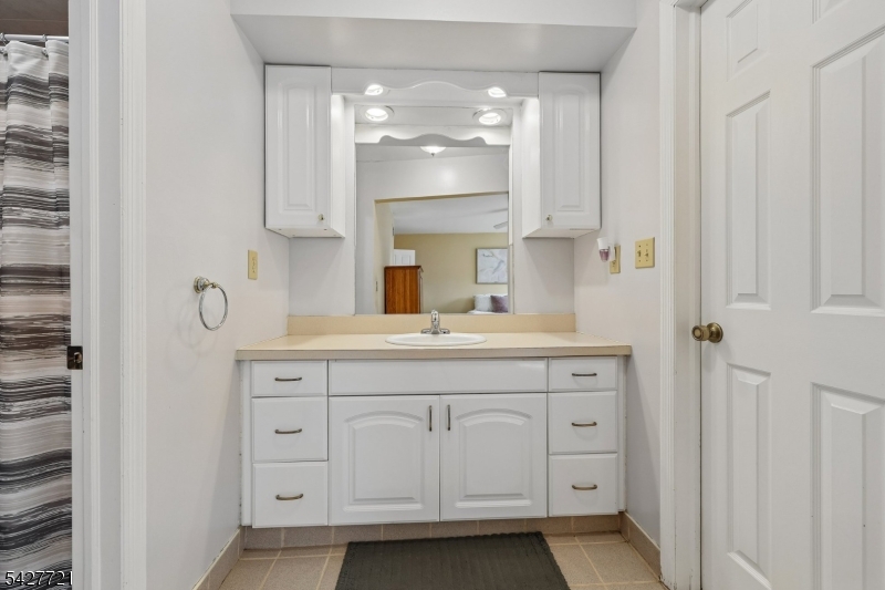 Heritage Manor - Residential