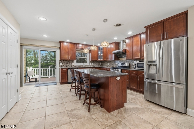 White Meadow Lake - Residential