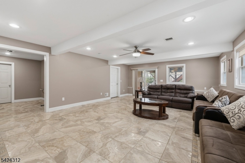 White Meadow Lake - Residential