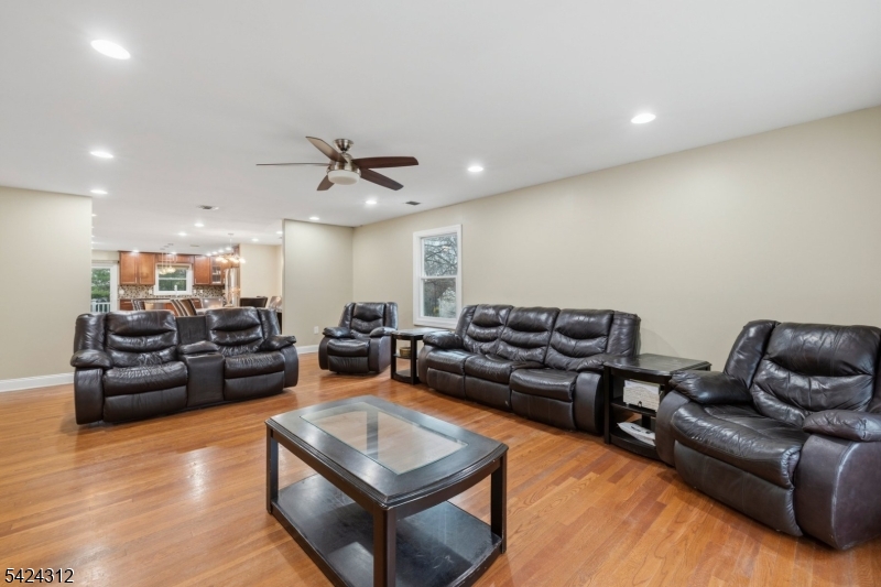 White Meadow Lake - Residential