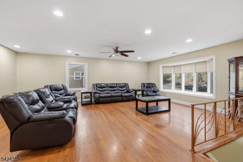 White Meadow Lake - Residential