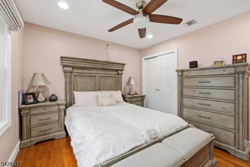 White Meadow Lake - Residential