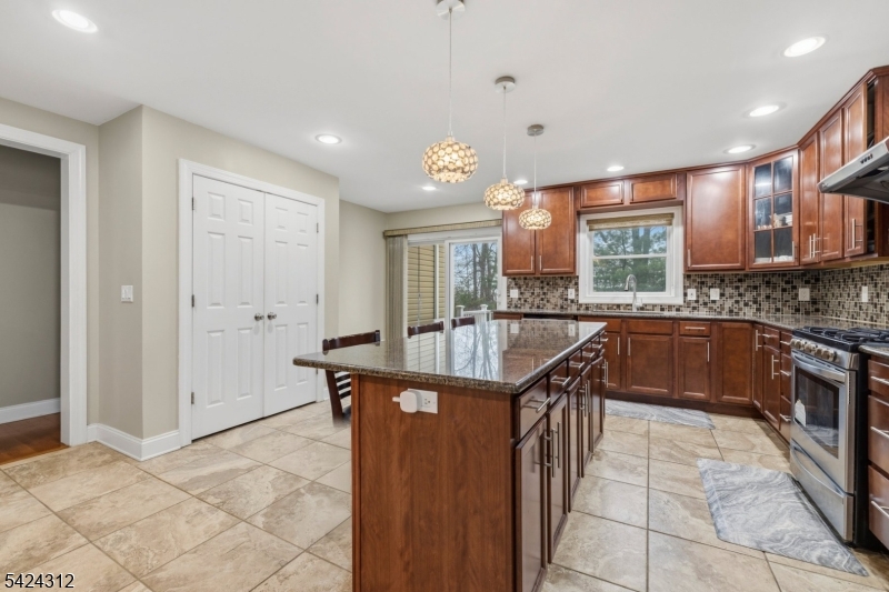 White Meadow Lake - Residential