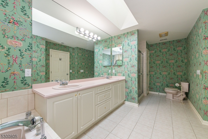 LONGVIEW - Residential