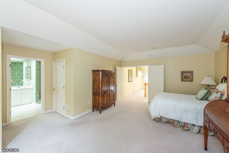 LONGVIEW - Residential