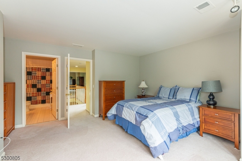 LONGVIEW - Residential