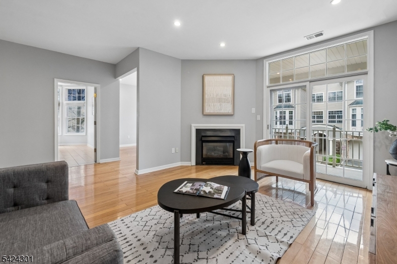 Regency Club - Residential