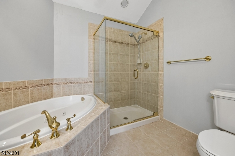 Regency Club - Residential