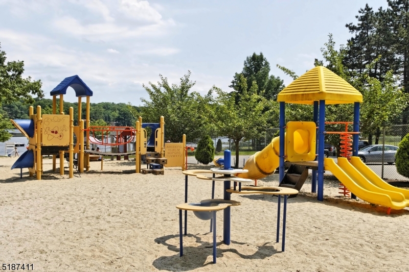 White Meadow Lake - Residential Lease