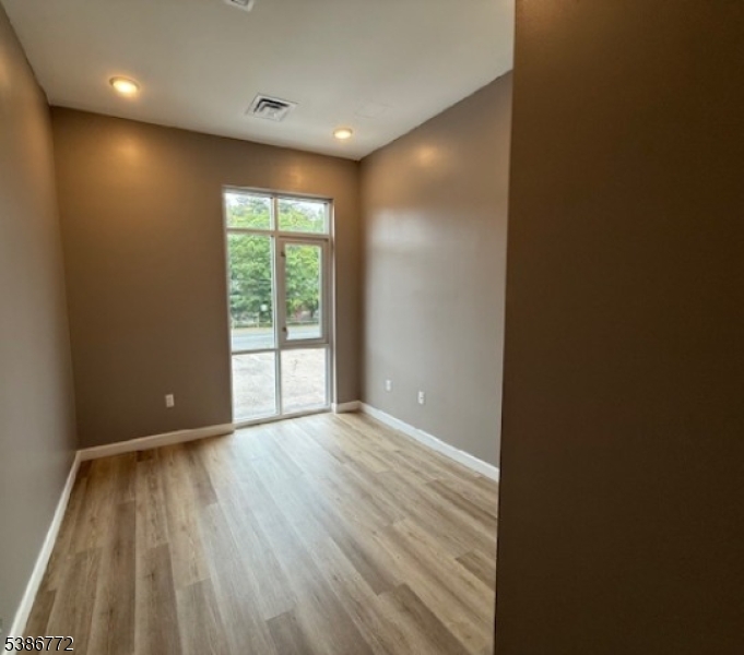 Downtown - Residential Lease