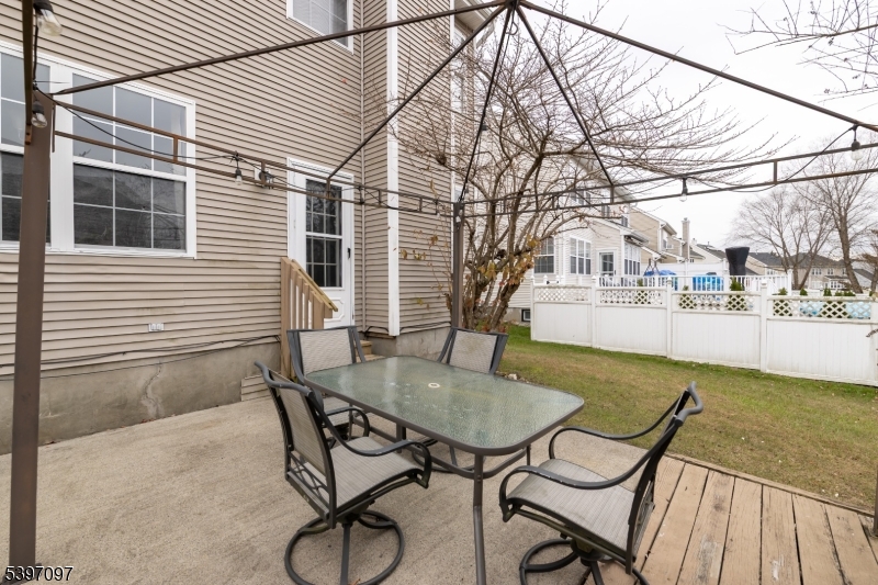 Brook Hollow - Residential