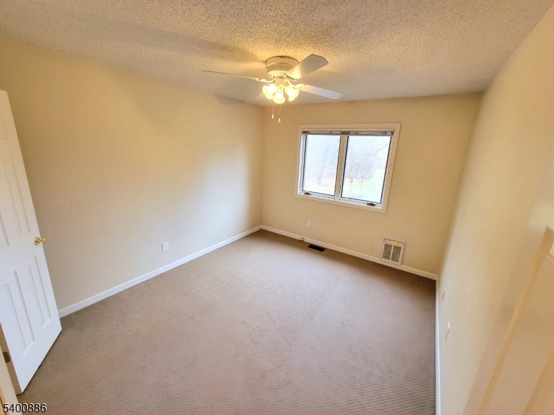 Windmill Pond - Residential Lease