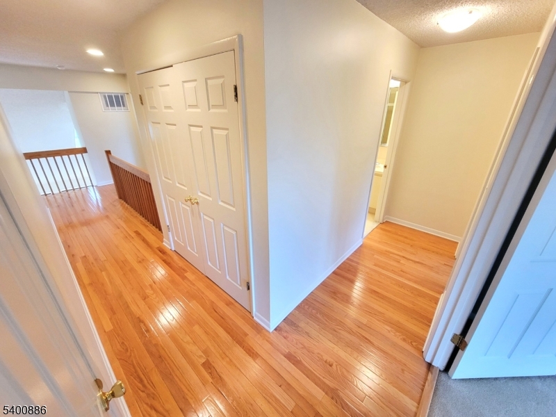 Windmill Pond - Residential Lease