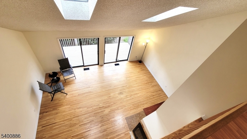 Windmill Pond - Residential Lease