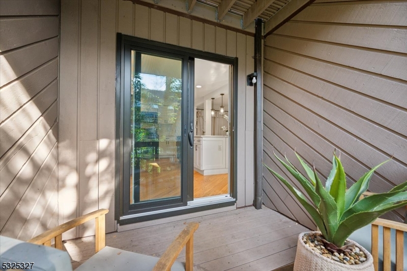 WINDMILL POND - Residential