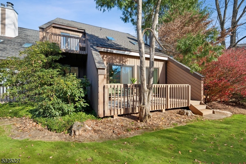 WINDMILL POND - Residential