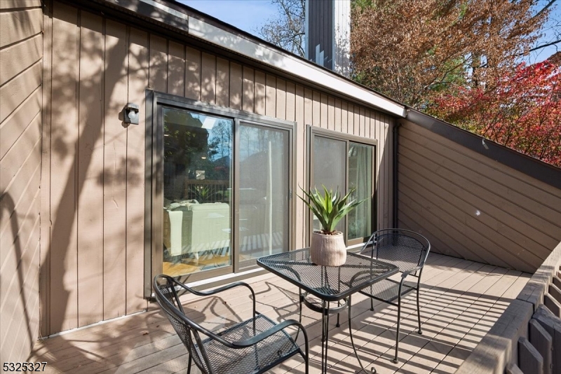 WINDMILL POND - Residential