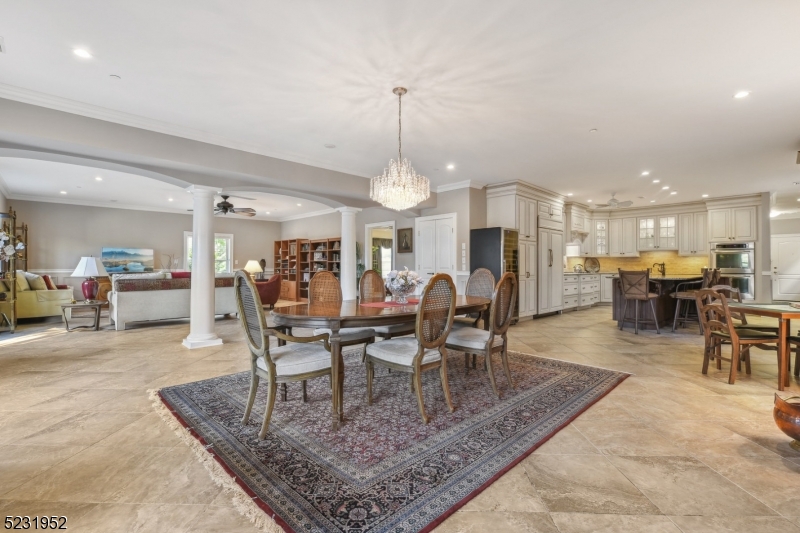 THE SAVANNAH - Residential