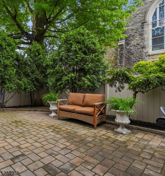 THE SAVANNAH - Residential