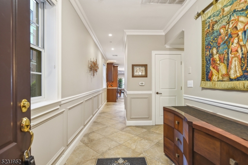 THE SAVANNAH - Residential