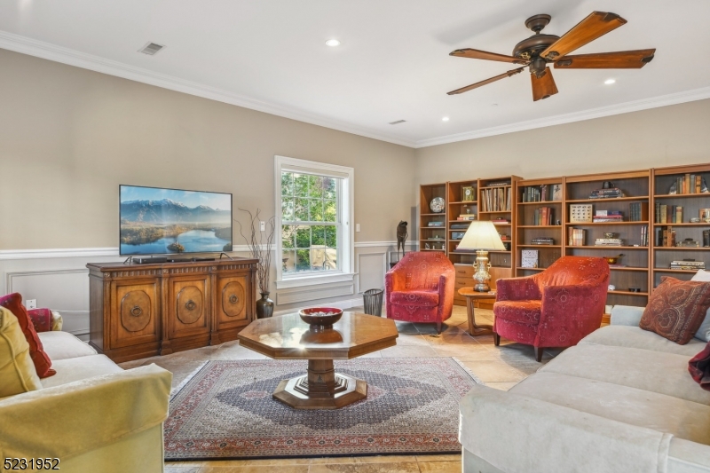 THE SAVANNAH - Residential